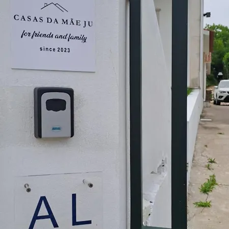 Casa Da Mae Ju * Porto de Mós